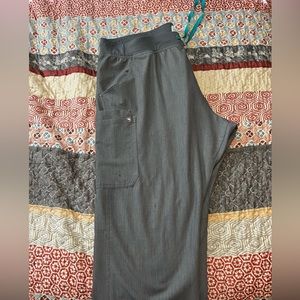 FIGS scrubs, women's, extra extra large top, and extra extra large, tall bottoms